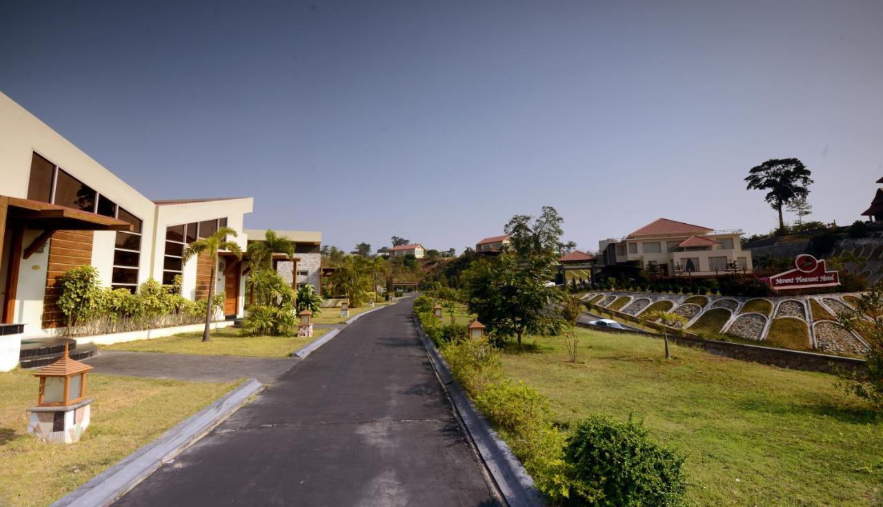 Mount Pleasant Hotel Oattara Thiri Exterior photo